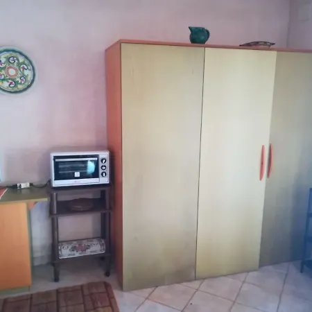 Begonie Studio Apartment